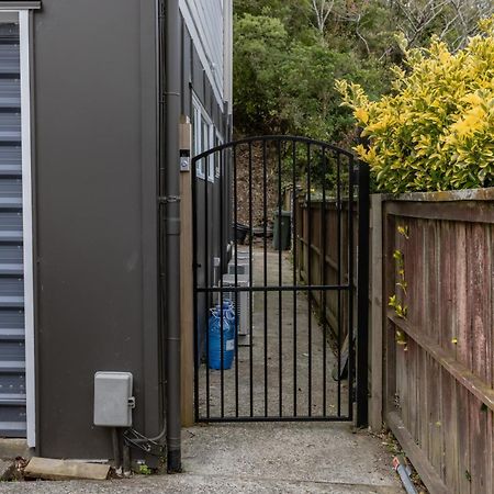 Back Garden Flat With Free On Street Parking And Fiber Wifi - 15 Mins To Ferry, Stadium, Cbd Wellington Buitenkant foto