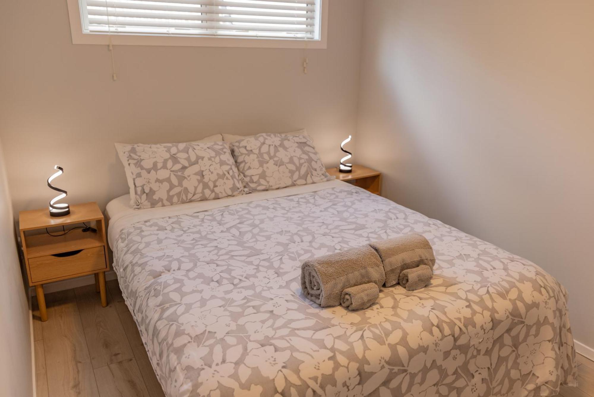 Back Garden Flat With Free On Street Parking And Fiber Wifi - 15 Mins To Ferry, Stadium, Cbd Wellington Buitenkant foto